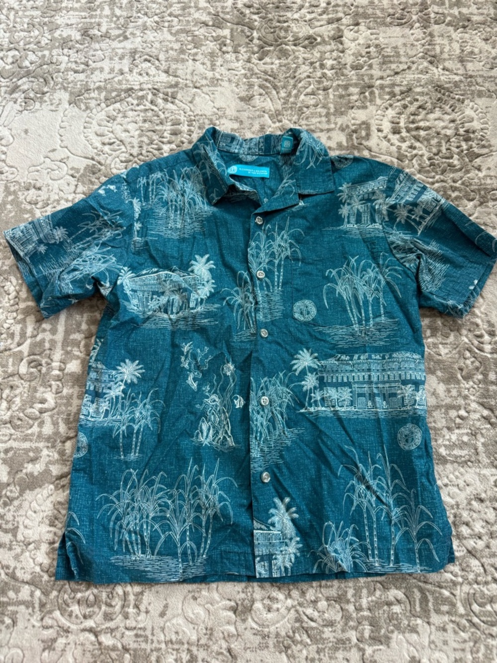 Alexander & Baldwin By Tori Richard 100% Cotton Lawn 8 Medium Boys